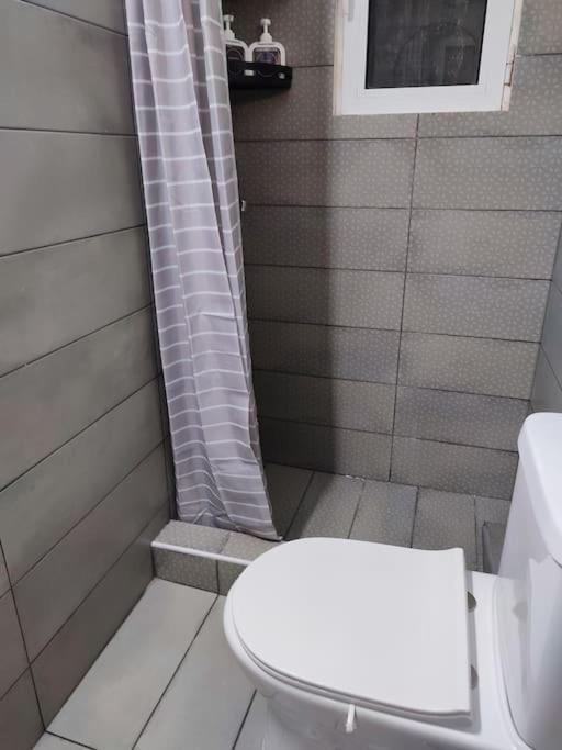 Ferienwohnung Modern Urban Host With Private Courtyard Thessaloniki Exterior foto